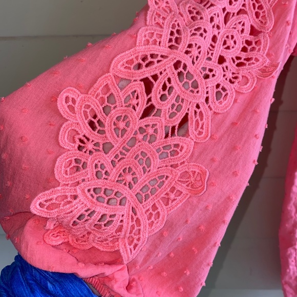 LANE BRYANT Coral Swiss dot peasant top - Picture 7 of 10